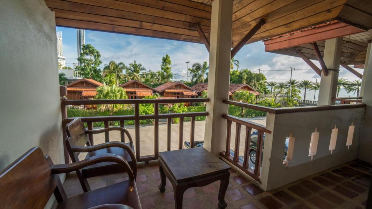 Anantaya Resort Jomtien Beach Extérieur photo